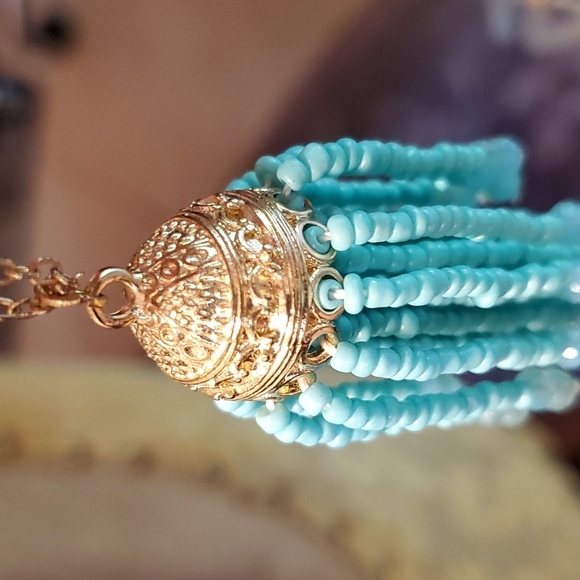 5 For $25 Vintage Necklace - Picture 3 of 4